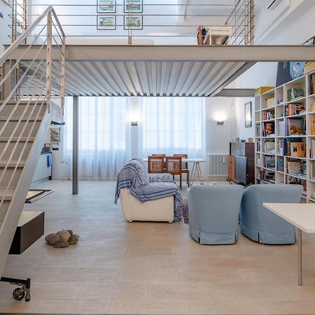 Designer Loft Lägenhet Turin Exteriör bild